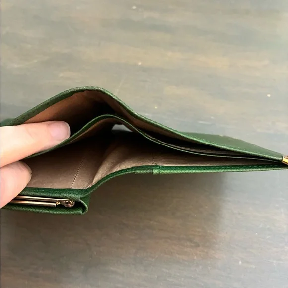 VINTAGE Givenchy Forest Green Bifold Compact Wallet w Gold Tone Accents Leather - Picture 2 of 9